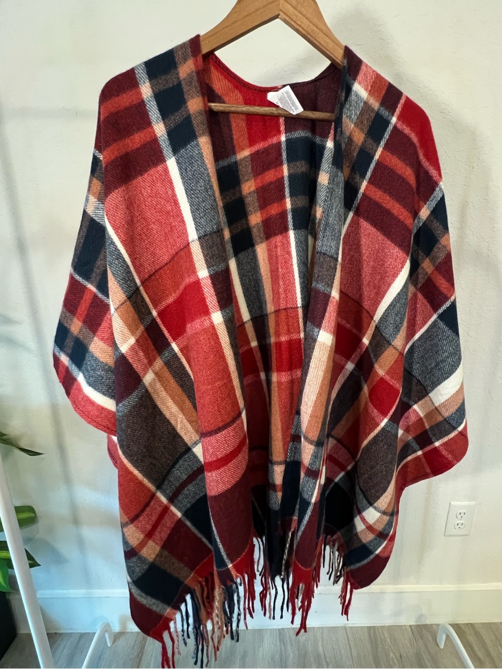 Woolrich Red Plaid Fringe One Size Open Front Poncho Wrap Shawl